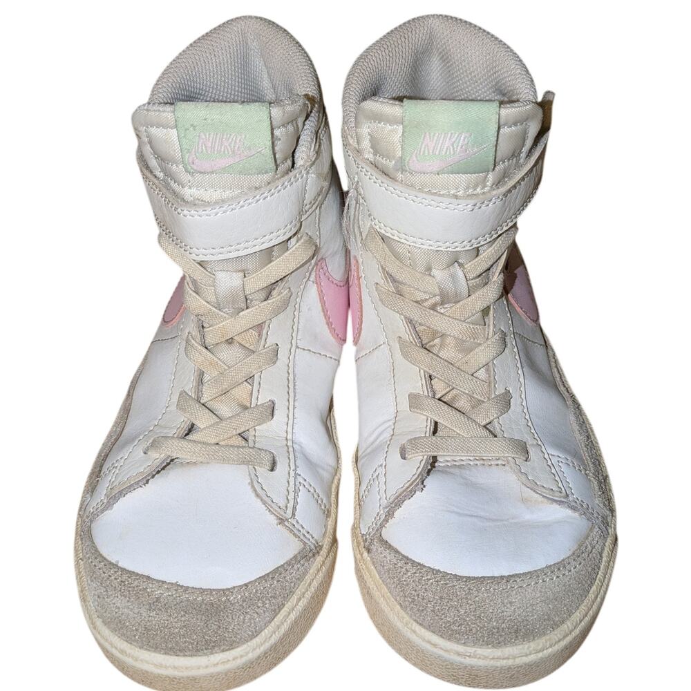 Pink and White Nike Blazer Mid '77 Size Youth 1